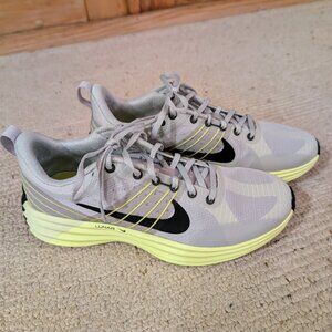 Nike Luna Roam 'Neutral Grey/Black/Volt' (HV0812-011) Mens 9/Womens 10.5